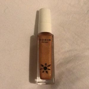 RODIN luxury illuminating liquid